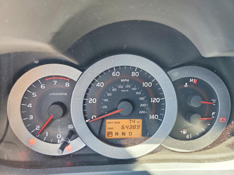 Photo 9 from auction – 2006 TOYOTA RAV4 with VIN JTMBD33V066010328