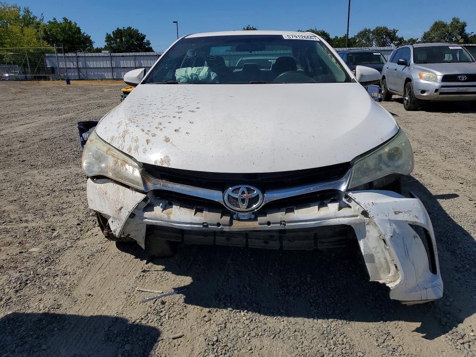Photo 5 from auction – 2015 TOYOTA CAMRY with VIN 4T4BF1FK8FR490549