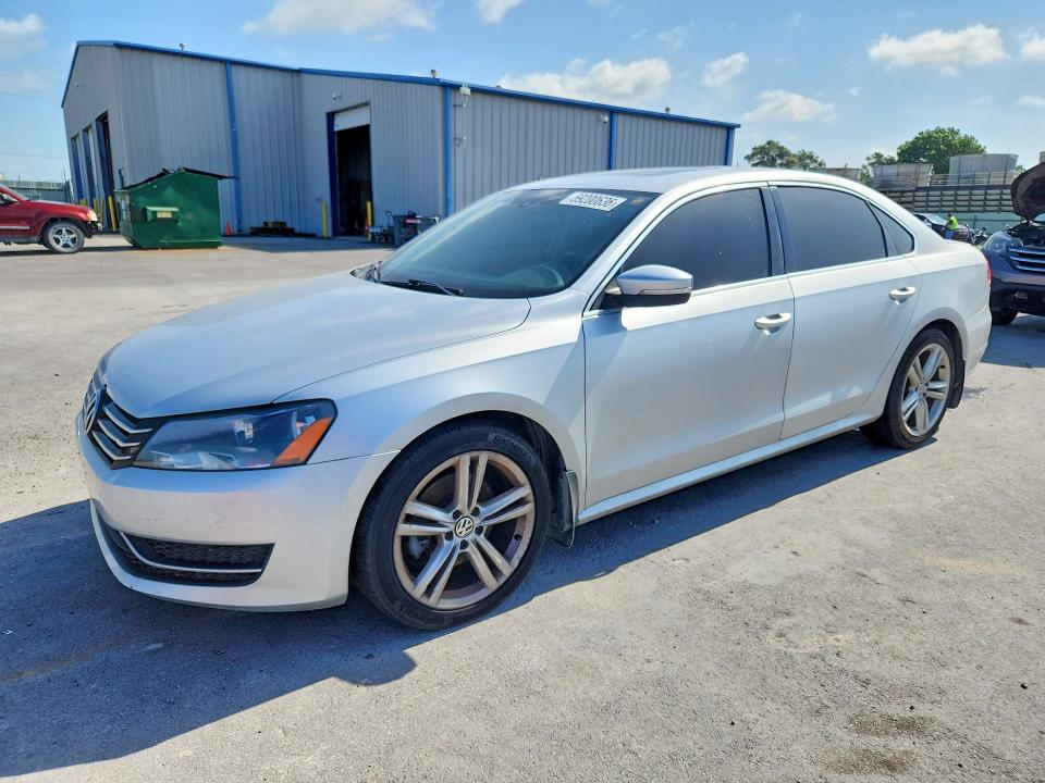 Photo 1 from auction – 2014 VOLKSWAGEN PASSAT with VIN 1VWBS7A31EC108750