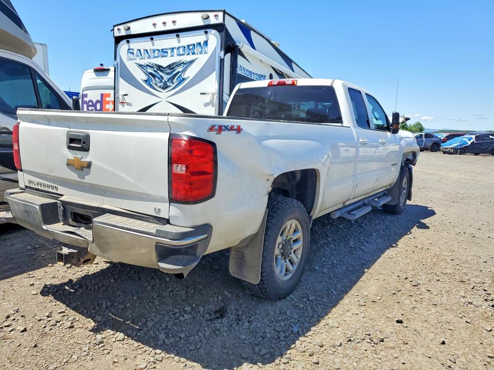 Photo 3 from auction – 2016 CHEVROLET SILVERADO with VIN 1GC5KZCG3GZ358664