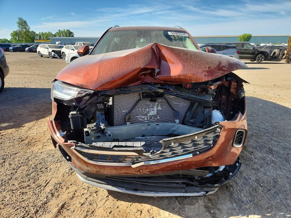 Photo 5 from auction – 2021 BUICK ENVISION with VIN LRBFZMR42MD191964