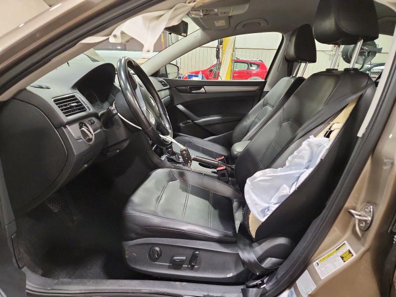 Photo 7 from auction – 2015 VOLKSWAGEN PASSAT with VIN 1VWBT7A34FC026848