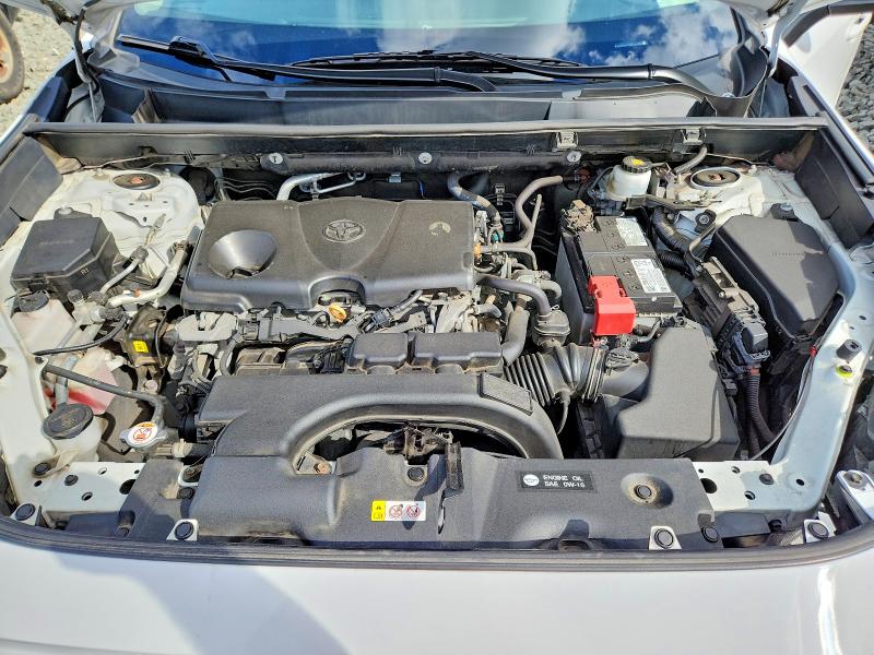 Photo 12 from auction – 2021 TOYOTA RAV4 with VIN 2T3P1RFV3MC164834