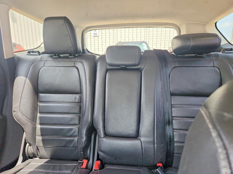 Photo 10 from auction – 2017 FORD ESCAPE with VIN 1FMCU9J95HUA42554