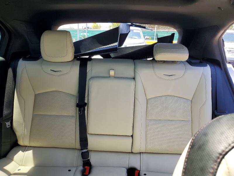 Photo 10 from auction – 2021 CADILLAC XT4 with VIN 1GYFZFR49MF017238