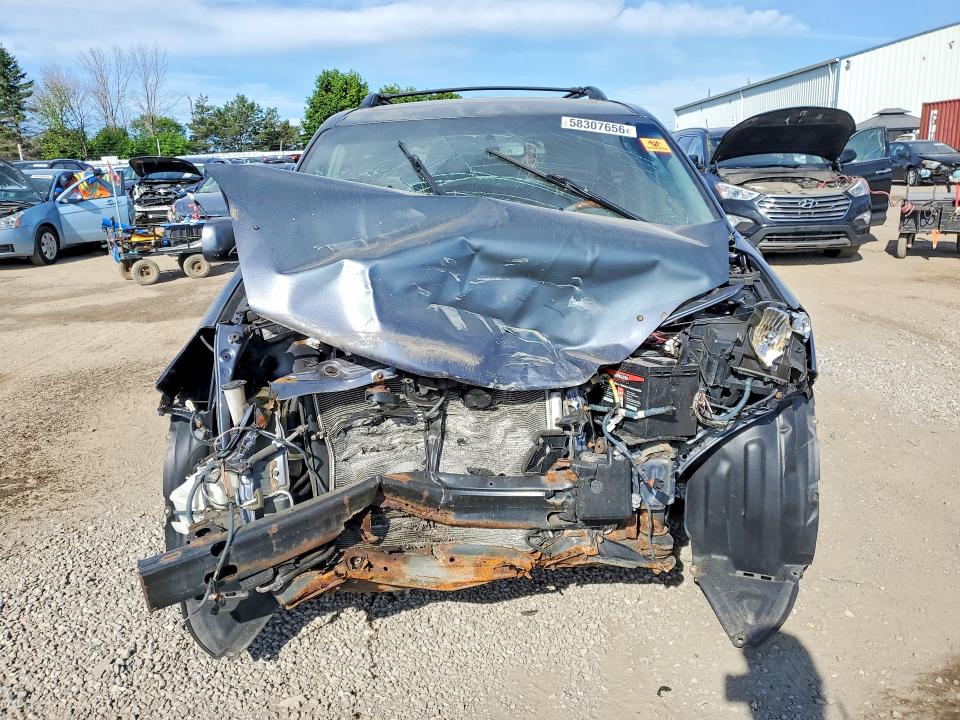 Photo 5 from auction – 2010 TOYOTA SIENNA with VIN 5TDYK4CC3AS299038