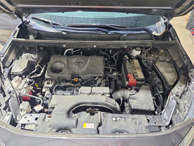 Photo 12 from auction – 2021 TOYOTA RAV4 with VIN 2T3P1RFV1MC251065