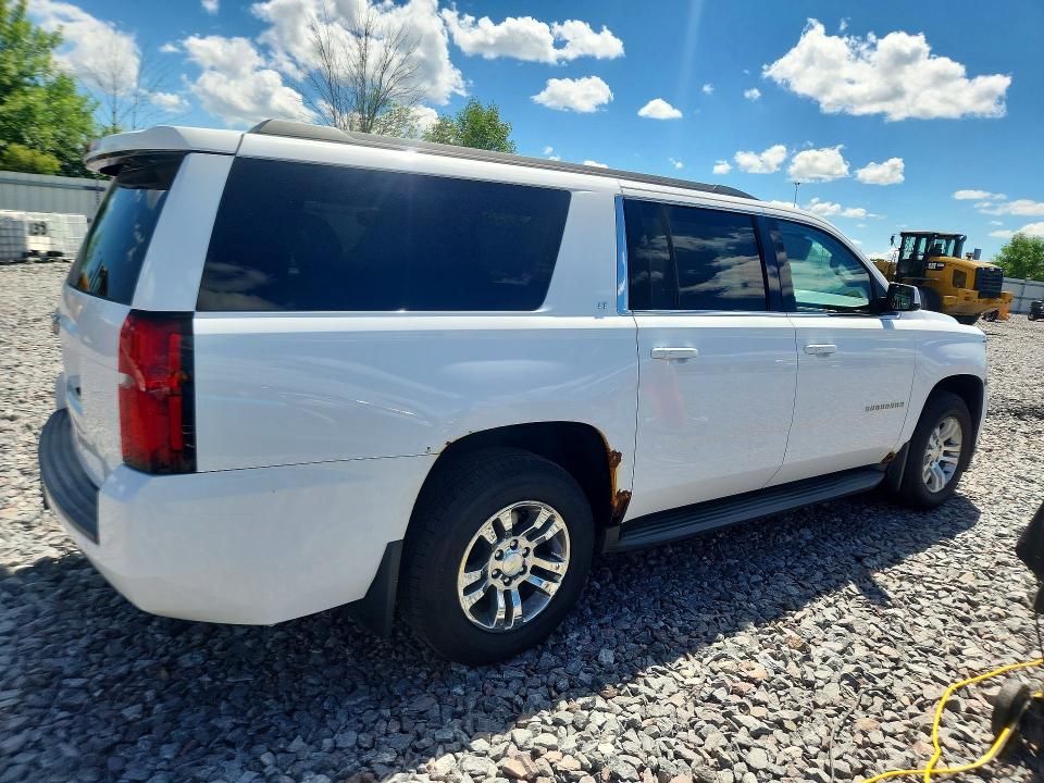 Photo 3 from auction – 2015 CHEVROLET SUBURBAN with VIN 1GNSKJKC8FR123430