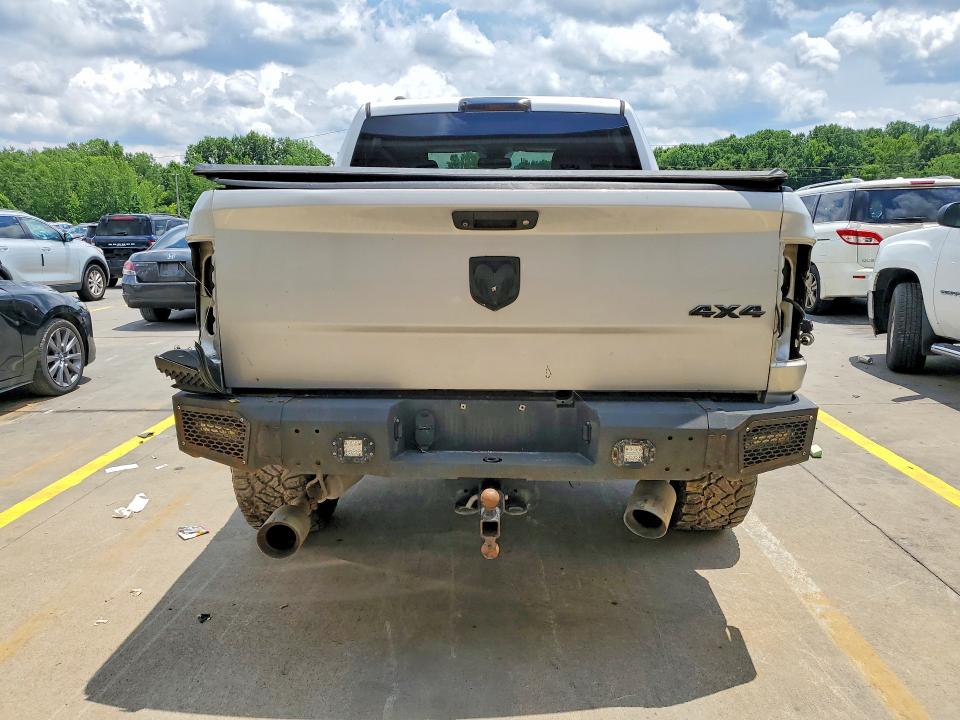 Photo 6 from auction – 2015 RAM 1500 with VIN 1C6RR7KT1FS599752