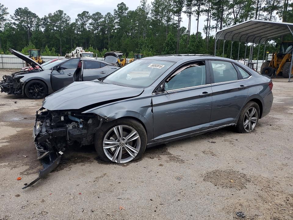 VOLKSWAGEN JETTA 2024 with VIN 3VW7M7BU5RM026547 - Photo from auction