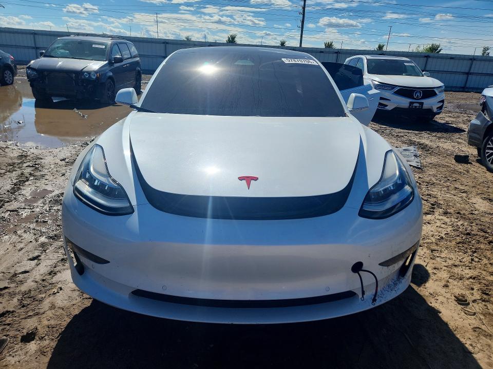 Photo 5 from auction – 2019 TESLA MODEL 3 with VIN 5YJ3E1EB6KF193807