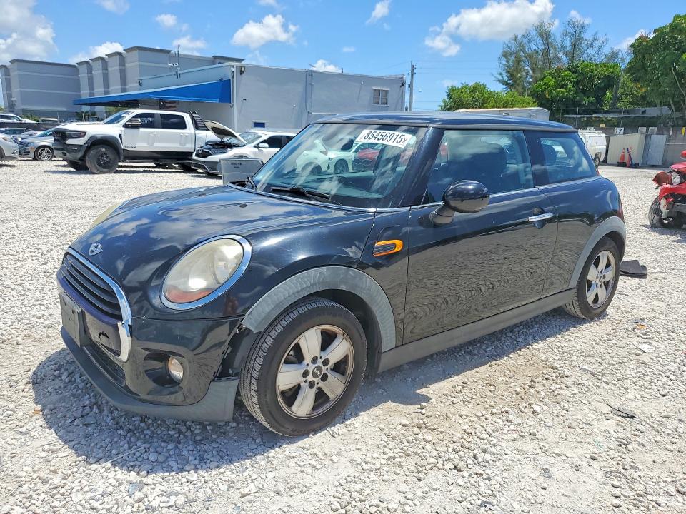 MINI COOPER 2016 with VIN WMWXP5C52G2D15900 - Photo from auction