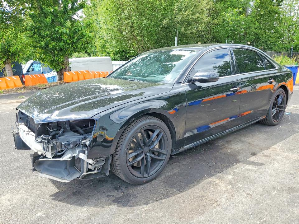 AUDI A8 2016 with VIN WAU43AFD9GN011906 - Photo from auction