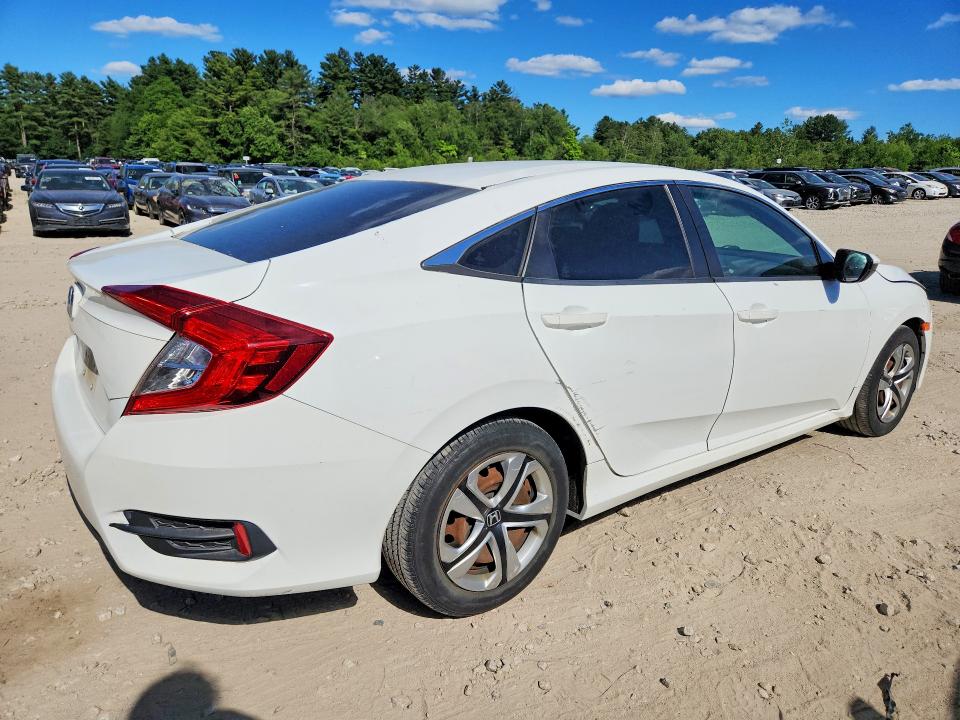 Photo 3 from auction – 2017 HONDA CIVIC with VIN 19XFC2F55HE034471