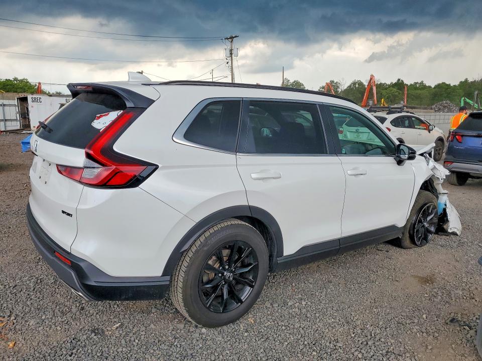 Photo 3 from auction – 2025 HONDA CR-V with VIN 7FARS6H51SE063833