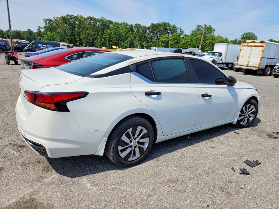 Photo 3 from auction – 2022 NISSAN ALTIMA with VIN 1N4BL4BV2NN310408