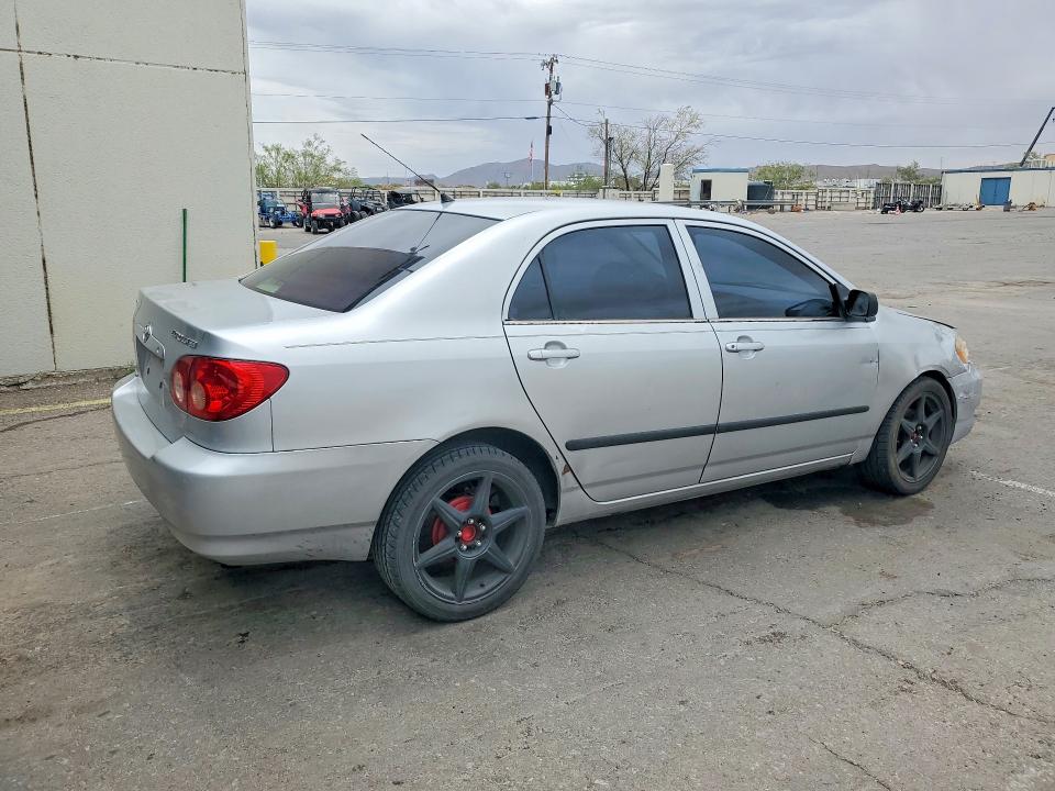 Photo 3 from auction – 2005 TOYOTA COROLLA with VIN 1NXBR32EX5Z351437