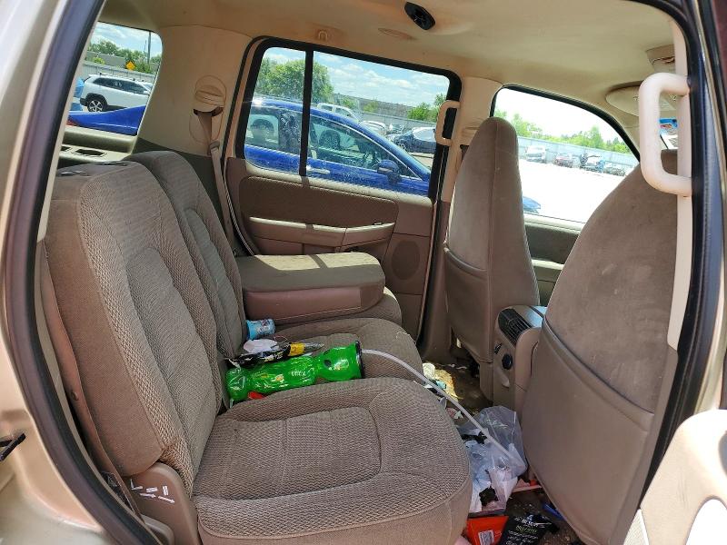 Photo 10 from auction – 2002 FORD EXPLORER with VIN 1FMZU73E82ZB94749