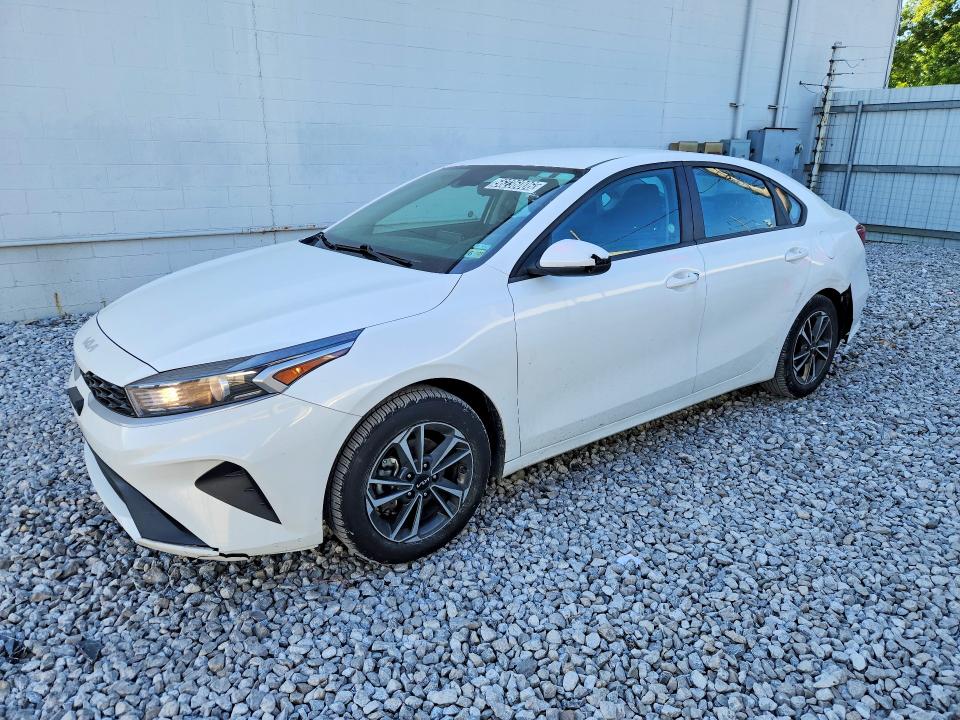 KIA FORTE 2024 с VIN 3KPF24AD1RE757958 - Снимка от търг