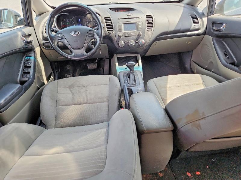 Zdjęcie 8 z aukcji – 2014 KIA FORTE z VIN KNAFX5A82E5246837