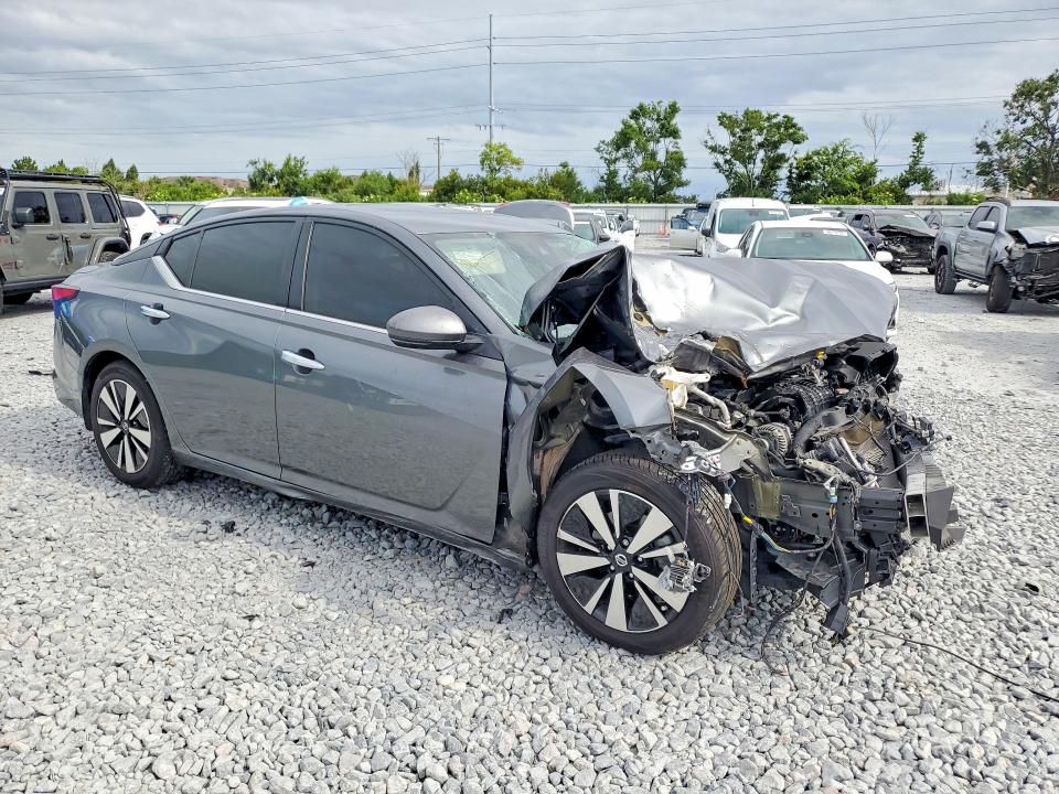 Photo 4 from auction – 2021 NISSAN ALTIMA with VIN 1N4BL4DV8MN377624