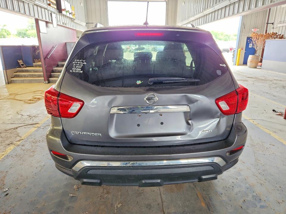 Photo 6 from auction – 2017 NISSAN PATHFINDER with VIN 5N1DR2MM3HC911557