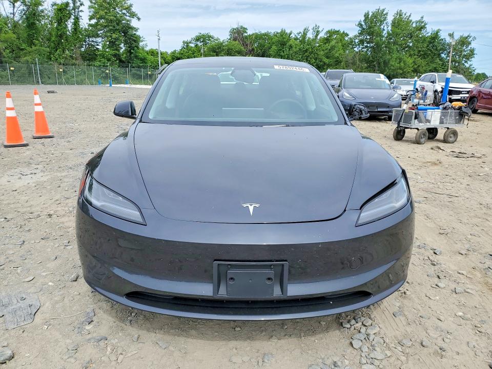Photo 5 from auction – 2025 TESLA MODEL 3 with VIN 5YJ3E1EA5SF971411