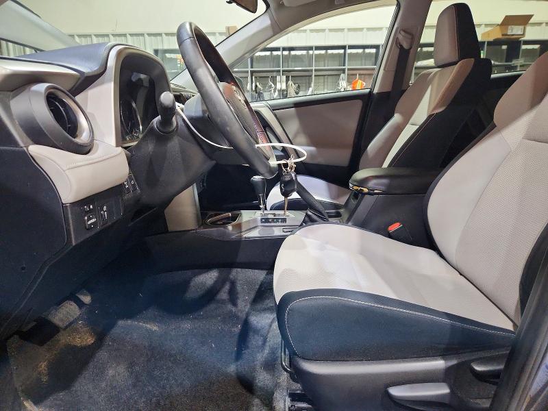 Foto 7 de la subasta – 2016 TOYOTA RAV4 con VIN 2T3RFREV2GW499923