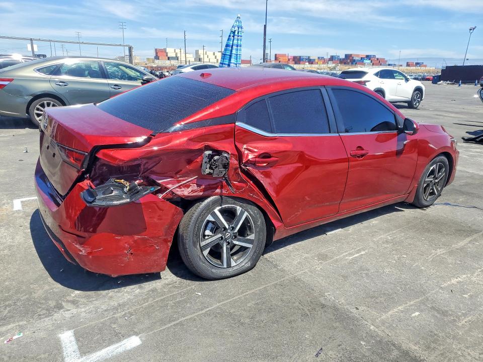 Photo 3 from auction – 2025 NISSAN SENTRA with VIN 3N1AB8CV8SY328752