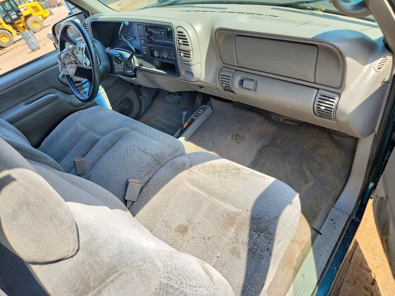 Photo 8 from auction – 1998 CHEVROLET GMT-400 with VIN 2GCEK19R0W1127268