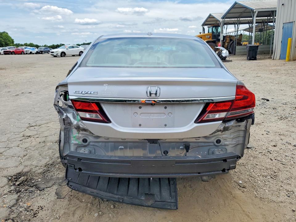 Photo 6 from auction – 2015 HONDA CIVIC with VIN 19XFB2F98FE058301