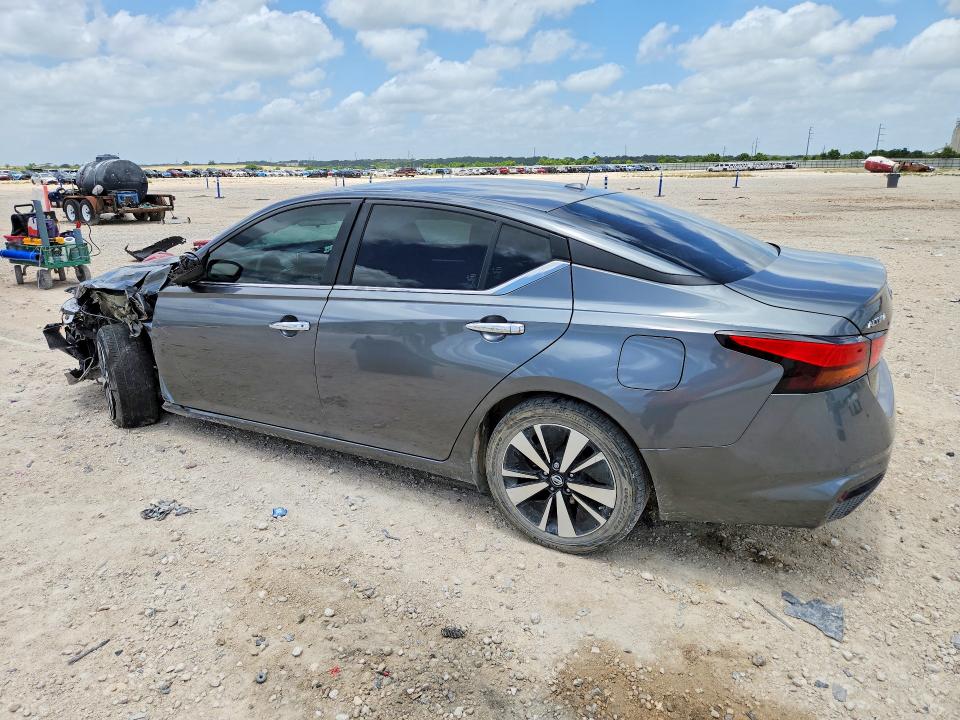 Photo 2 from auction – 2022 NISSAN ALTIMA with VIN 1N4BL4DV5NN355551