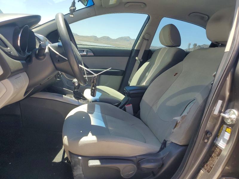 Photo 7 from auction – 2013 KIA FORTE with VIN KNAFU4A2XD5693283
