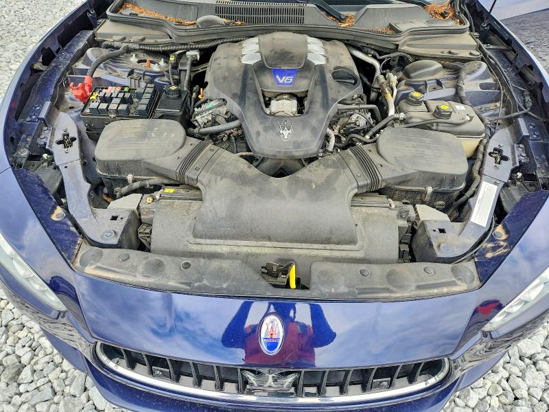 Photo 11 from auction – 2017 MASERATI GHIBLI with VIN ZAM57RTL0H1242316