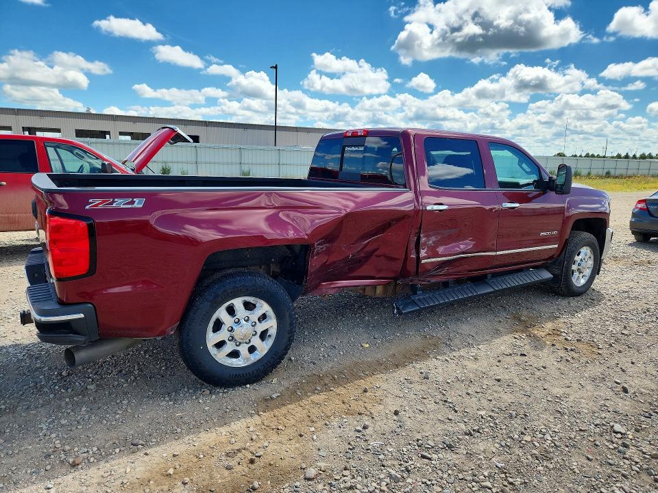 Photo 3 from auction – 2015 CHEVROLET SILVERADO with VIN 1GC1KWE8XFF138179