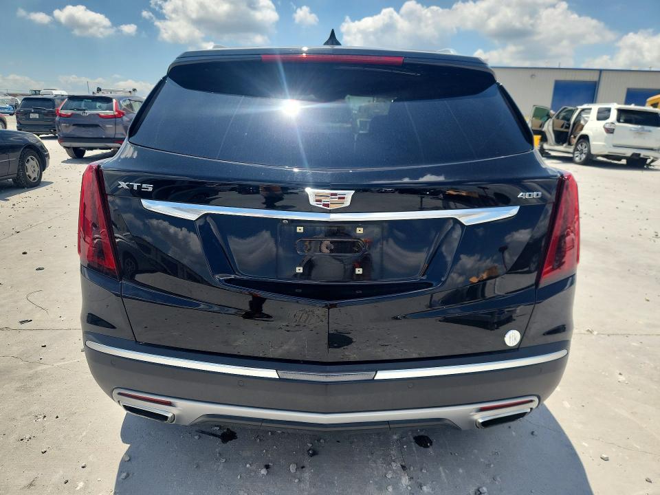 Photo 6 from auction – 2022 CADILLAC XT5 with VIN 1GYKNCRS8NZ147132