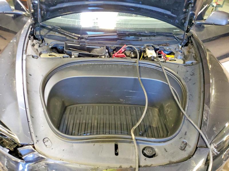Photo 11 from auction – 2025 TESLA MODEL 3 with VIN 5YJ3E1EAXSF879842