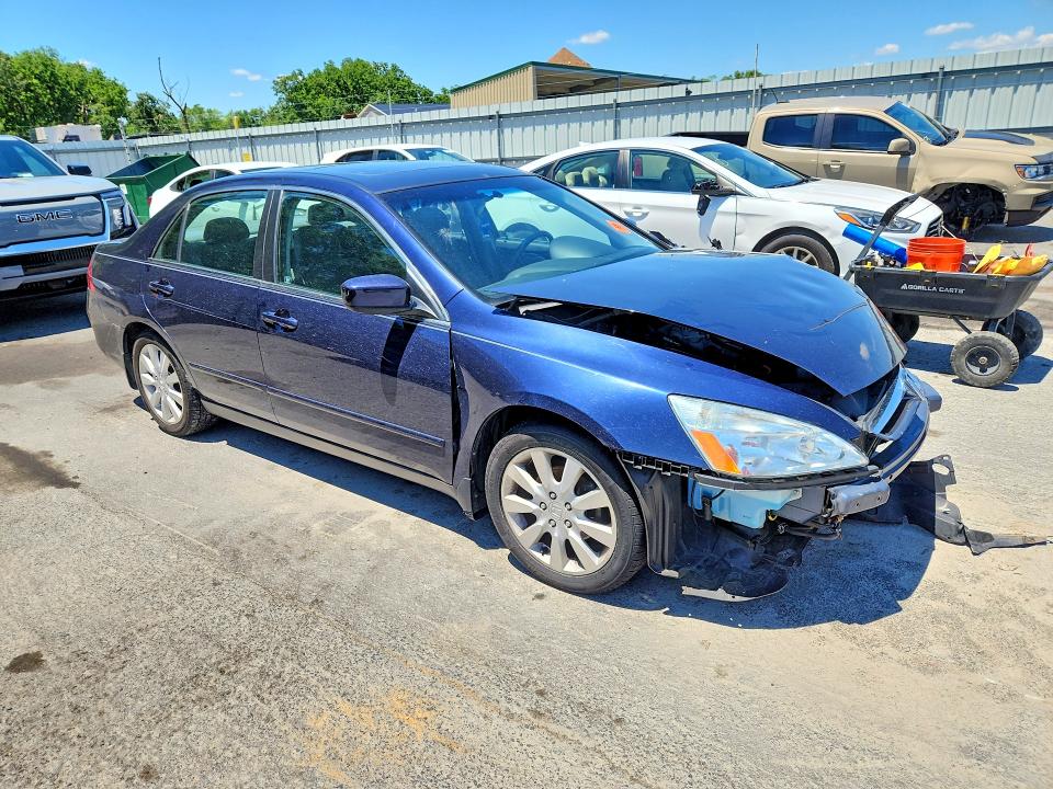 Снимка 4 от търг – 2006 HONDA ACCORD с VIN 1HGCM66316A051534