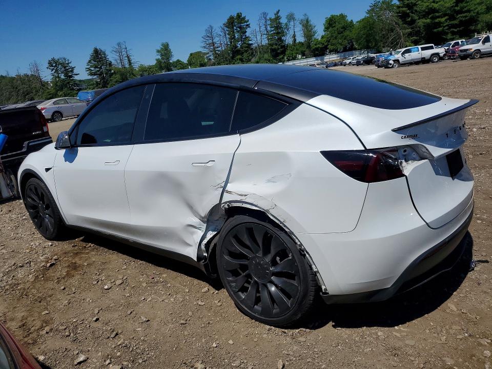 Фото 2 с аукциона – 2023 TESLA MODEL Y с VIN 7SAYGDEF8PF777057