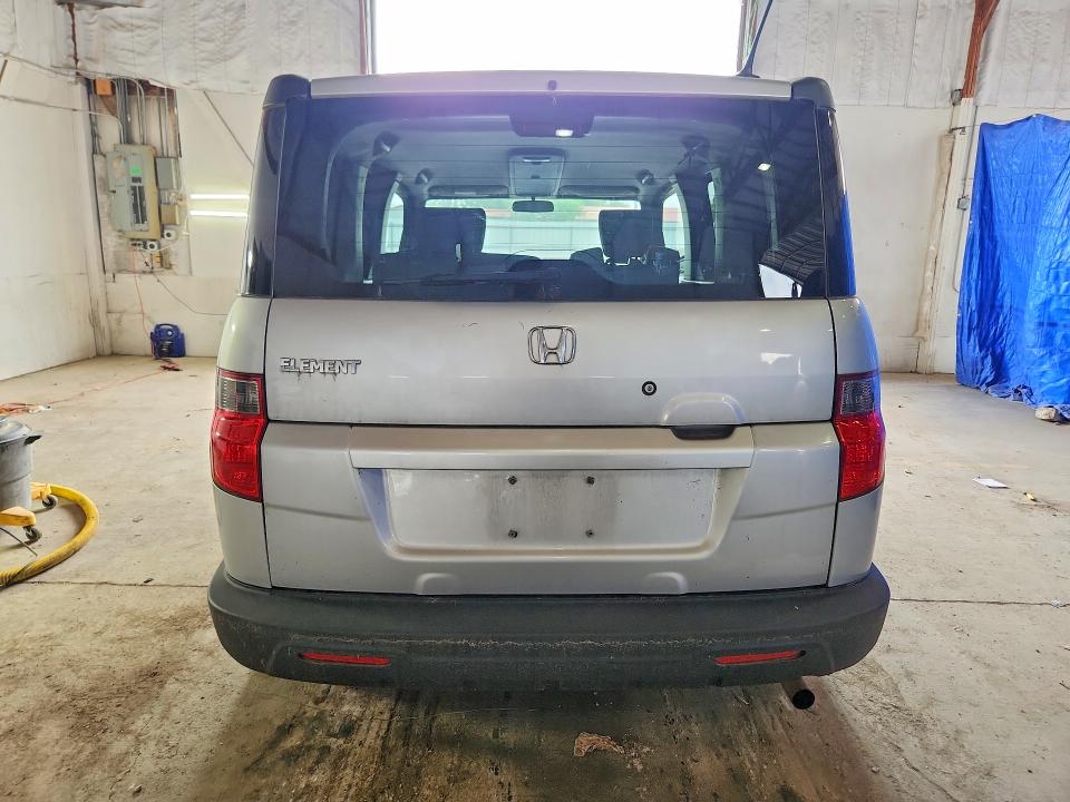 صورة رقم 6 من المزاد - 2011 HONDA ELEMENT مع VIN 5J6YH1H7XBL003891