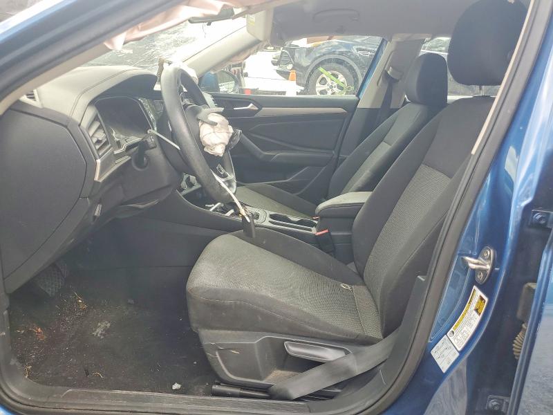 Photo 7 from auction – 2019 VOLKSWAGEN JETTA with VIN 3VWC57BU1KM070241