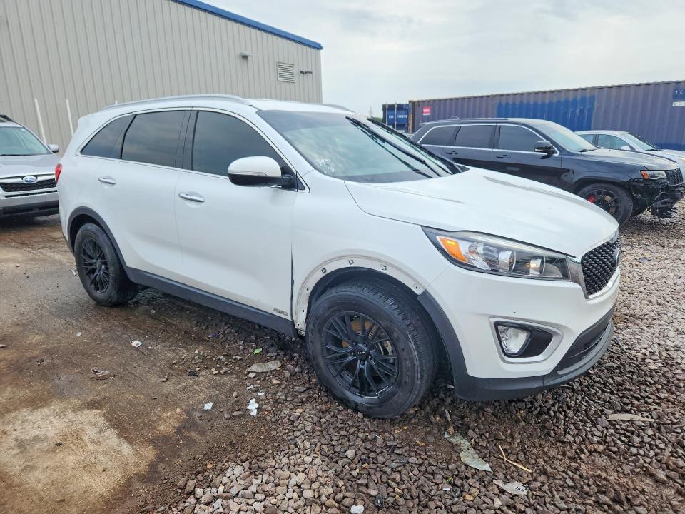Zdjęcie 4 z aukcji – 2017 KIA SORENTO z VIN 5XYPGDA33HG231295