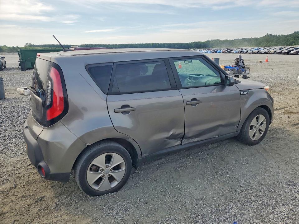 Foto 3 de la subasta – 2016 KIA SOUL con VIN KNDJN2A28G7309833