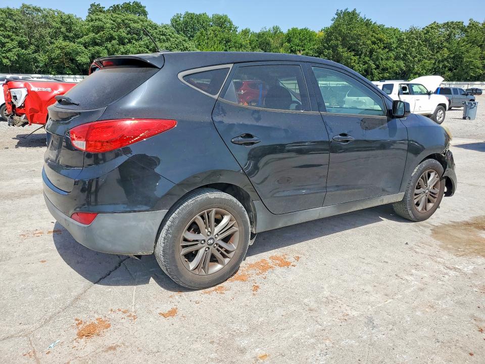 Photo 3 from auction – 2015 HYUNDAI TUCSON with VIN KM8JT3AF9FU099351
