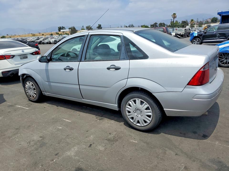 Photo 2 from auction – 2007 FORD FOCUS with VIN 1FAFP34N67W360626