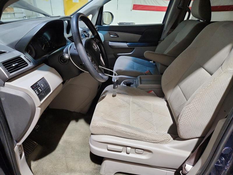Photo 7 from auction – 2016 HONDA ODYSSEY with VIN 5FNRL5H44GB012215
