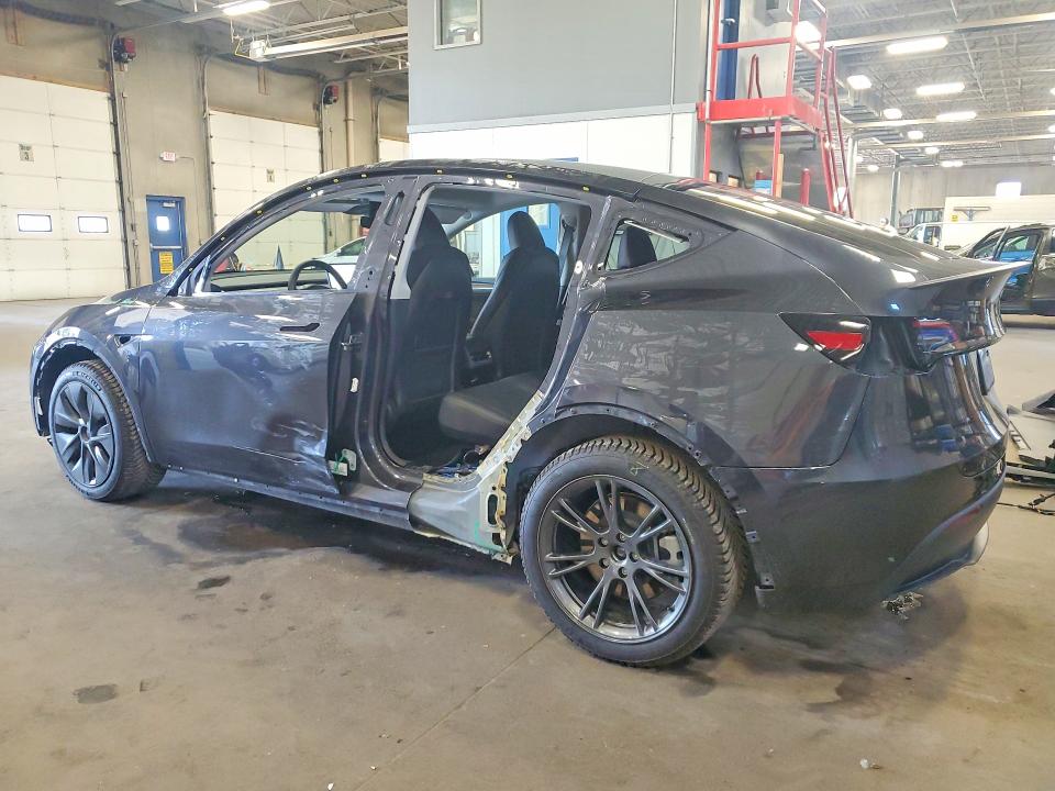 Photo 2 from auction – 2024 TESLA MODEL Y with VIN 7SAYGDEE8RF156444