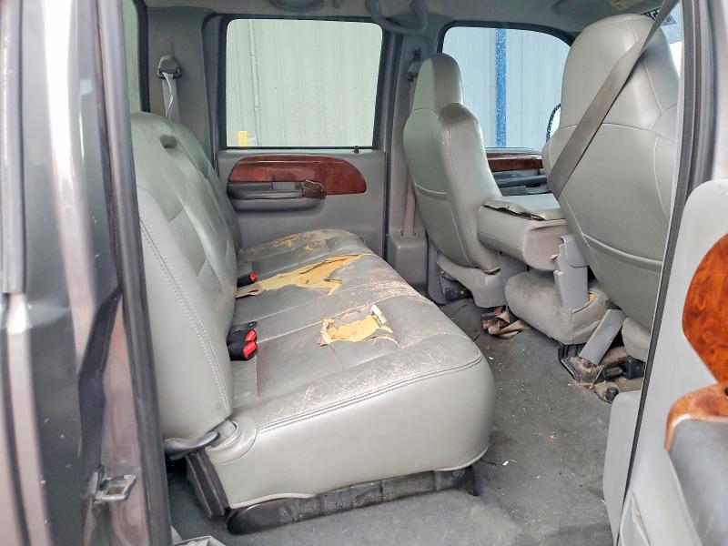Photo 10 from auction – 2002 FORD F350 with VIN 1FTSW31F02EB32600
