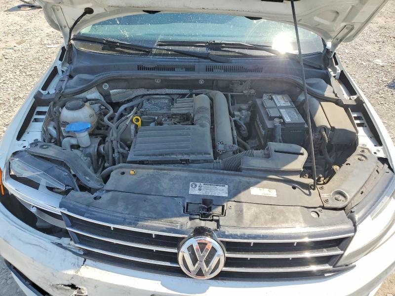 Photo 11 from auction – 2018 VOLKSWAGEN JETTA with VIN 3VWDB7AJ3JM206033