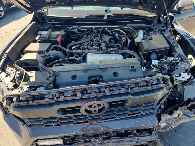 Photo 11 from auction – 2025 TOYOTA TACOMA with VIN 3TMLB5JN7SM151612